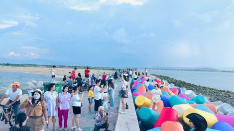 Ao 'nao ăn pơnơ̆ đak dơsĭ Xóm Rớ