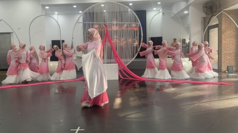 CHREIH SAMBAI HAREI RAYA PRAONG URANG BANGSA CAM