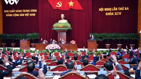 THÔNG CÁO BÁO CHÍ OOY T”NGAY BHRỢ BHIỆC G”LUH BƠR HỘI NGHỊ TRUNG ƯƠNG 3 KHOÁ XIV