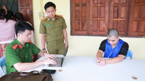 Công an Lai Châu triệt phá đường dây người Việt lừa đảo hơn 1.000 người từ Lào