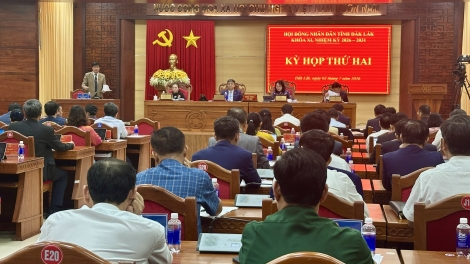 Mpồl duh broă Làng bol càr Dăk Lăk lùp kơnòl lơh niam wơl anih bơcri priă, kă bro