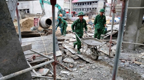 Hối hả trên những công trình trường học nơi biên giới Lào Cai