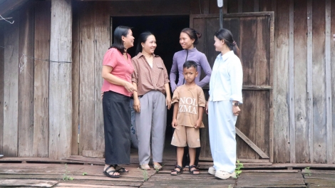 Chăm lo học sinh có hoàn cảnh khó khăn, sẵn sàng cho năm học mới 