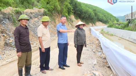  BẠI MÒN TỐI MẤƯ DÚ XẠ QUẢNG LA (QUẢNG NINH)