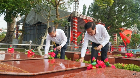 ពត៌មាន ម៉ោង ១៥