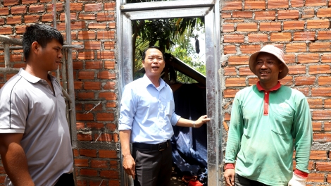 Mưh chi ƀô̆ jing Anih gơnang vă jang tŏk klăih đơ̆ng tơnuh