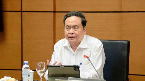 Quốc hội cribơyai Adat mblàng yal, bơto bơtê adat boh lam (tam gơl)