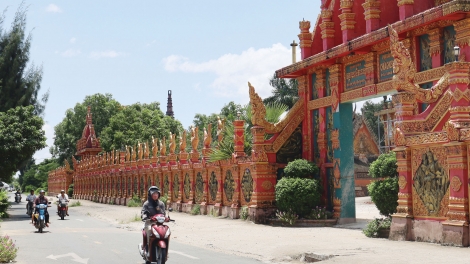 PHUN JIEN PACHREIH DAONG PREIN KA URAG NGAK NONG KHMER PATAGOK BRUK NGAK MBANG