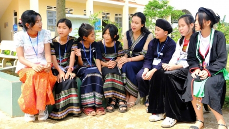Những giáo viên lặng lẽ mở thêm cơ hội học tập cho học sinh vùng khó