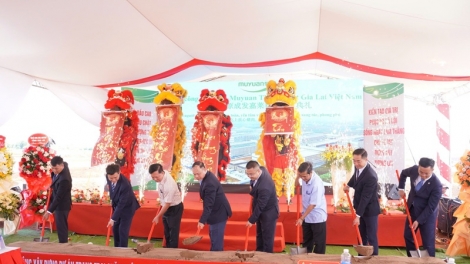 Càr Gia Lai gơ jòi gơ jà rơlao 175 tơlak dolar Mỹ priă bơcri bơh lơgar Lo