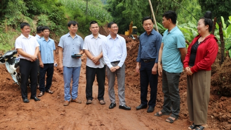 PỬA CHÈN PỔN CÚA NẶM MƯỜNG THÂNG TỨNG BẢN CÚA SLẢNH SƠN LA