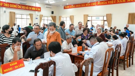 LABAIH 3 TRIEU BHAP BINI BAN RAYA HO CHI MINH HU DUT IEK PREIN YAVA OH ABIH JIEN