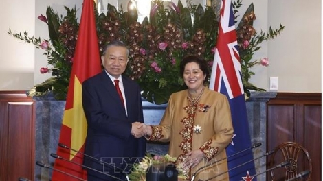 Khua ping gah, Khua mir sir ơi Tô Lâm tŭ jum Khua apăn akŏ lŏn ia New Zealand