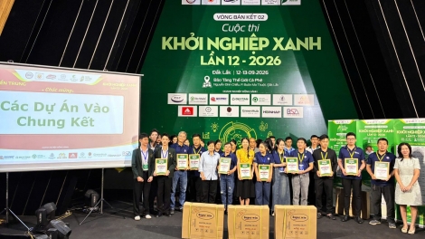 10 tơdroăng tơkêa bro Pơxiâm pêi cheăng ngiât krúa lĕm kơpong Tơdế Tơnêi têa - Tây Nguyên mot tung hneăng tơ’noăng mơgêi