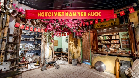 Giáo dục thế hệ trẻ từ những câu chuyện cũ