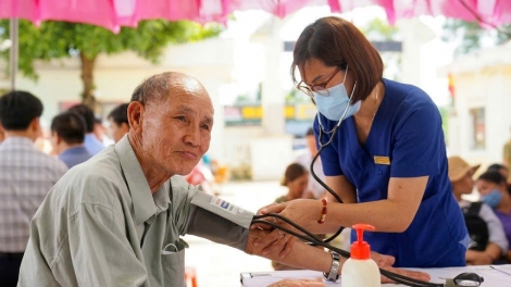 Hloh 2 triu 'nu bơngai tơ̆ Đăk Lăk hlôi đei khăm jĭ ưh huach jên 