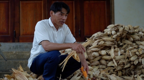 Nặm Giạt đổi thay từ những việc làm nêu gương