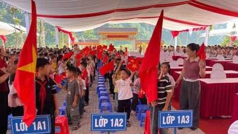 Trường liên cấp Thanh Thủy sẵn sàng đón học sinh vùng biên