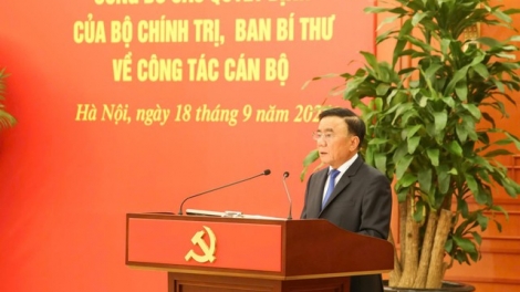 BỘ CHÍNH TRỊ, BAN BÍ THƯ XAY TRUIH APÊÊ QUYẾT ĐỊNH OOY BH’RỢ RA PĂ CÁN BỘ
