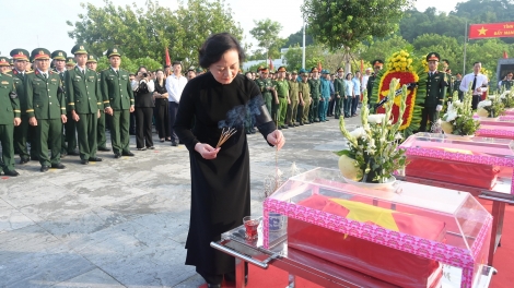 Kơ-iăng khua dêh čar yă Phạm Thị Thanh Trà nao hơ-ŭ hơdor,  pơya 71 per tơlang tơhan djai pơsăn drơi jăn drơi ƀơi Lào Cai 