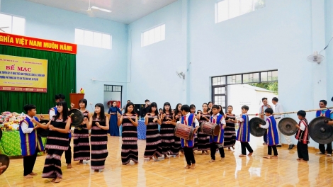 Đắk Lắk pơtôch lăm pơtho teh hơgơ̆r ƀar, tôn chĭng pêng, chêng pơđăm