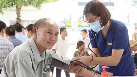 Lối 2 rơtuh ngế a Dak Lak hiăng châ khăm ivá tê kơtê