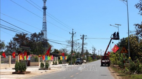 JALAN TRUH KATHAOT BREI KA BHAP BINI URANG BANGSA TAKIK DAOK DI XA HÀM THẠNH, LAM DONG