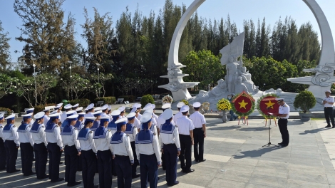Khánh Hoà: Mâu “tíu chôu 'măn tơdroăng ton nah” pơtối hơ’muăn tối ‘na têa kơxĭ, chuăn Việt Nam