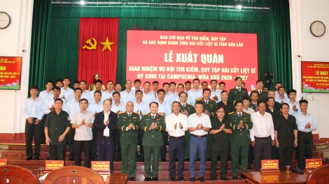 Khŭl K51 (Đắk Lắk) năm tơchă, sir iŏk akŏm kơting linh lôch tang ăn teh đak tơ̆ Campuchia 