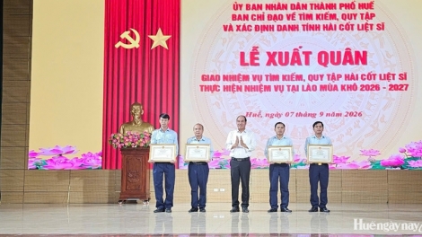 HUẾ: ĐỘI 192 LƯƠT CHƠƠC LÊY N’HANG LIỆT SĨ ĐHỊ LÀO