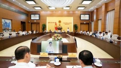 Ntơm pơk rơh hop tâl 6 Ủy ban Thường vụ Quốc hội