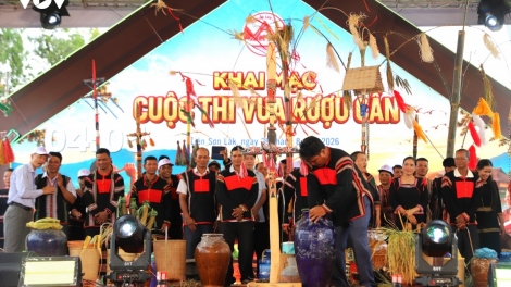 BẠI MÒN ĐÂY CHANG BÂƯ MẠY HẾT PỀN PHÉT LẨU CẦN MNÔNG