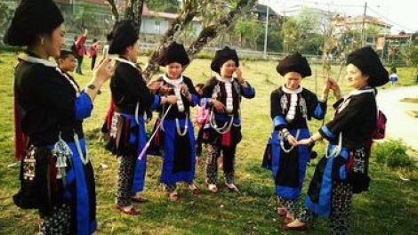 Lầy tzình phát sinh ìu miền vả thứ 5 hnoi 22/10/2026