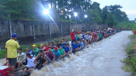 Rộn ràng chuẩn bị mùa lễ hội Óoc Om Bóc - đua ghe Ngo