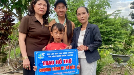 Người phụ nữ vun đắp nội lực cho cộng đồng Chăm