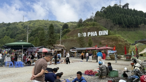  Ngon tô thứ 7 mự 3 căm bườn 10 pì 2026 – Chơ côn nóm cằm dệt du lịch té vằn hoá bản chảu.