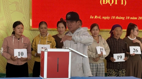 Chĕng asong teh ăn kon pơlei dơnuh, pơjing jơhngơ̆m pran vă jang tŏk tơ̆ tơring sơlam Ia Rvê