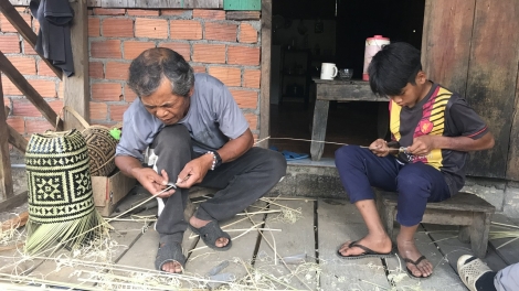 Mơnuih kơhnâo gru đưm Rơ Ông Ha Bông răk pioh bruă mơñam hơkă, rêu rô, pơtô glăi gru hiam djuai ania K’Ho