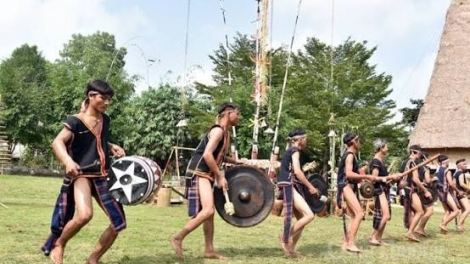Jơnau tàm kờñ