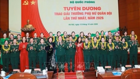 BỘ QUỐC PHÒNG G’LUH TR’NƠỢP CHER CHA NER PÂN ĐIL QUÂN ĐỘI: HƠNH DEH 79 C’BHUH, CHA NĂC BHRIÊL CHOOM 