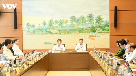 Thun 2027 pơtrut kơtang hloh rơnoh pơhrui GDP mơ̆ng 10% pơngŏ
