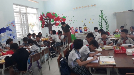 NAI GRU CAM “KHIK APUI” SAONG BRUK NGAK