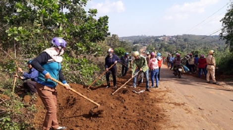 Dak Nông tơle\ch jang tơ iung pơ jing tơring tơrang ‘nao