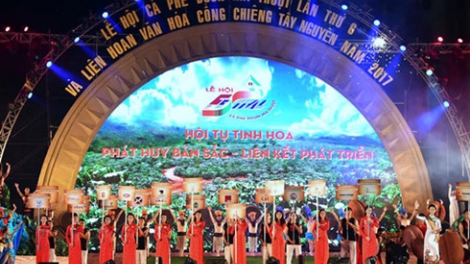 Dak Lak: Pơtơm "Lêh ako\m cà phê ‘măng mă 6 păng Tơdrong pơlong joh ayo\ ching chêng Tây Nguyên 2017"