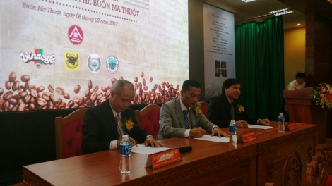 K^ pơkăp tơdrong jang tơgu\m hơto\k cà phê Buôn Ma Thuột.
