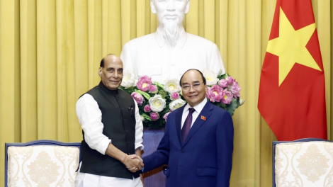 Kơdră chĕp pơgơ̆r Tĕh đak Nguyễn Xuân Phúc sơng pơma dơnŭh hăm Yŏng Khŭl lĭnh tĕh đak Ấn Độ