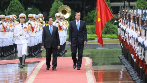 Khaw tin 10h30 saong 14h30 harei 30-7