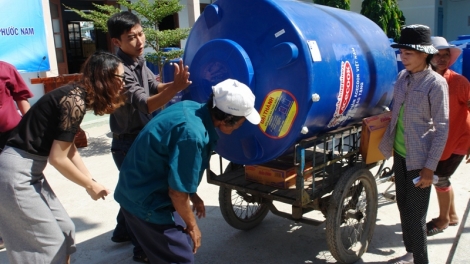 Khaw tin 19h, 4/8 saong 6h30 harei 5/8