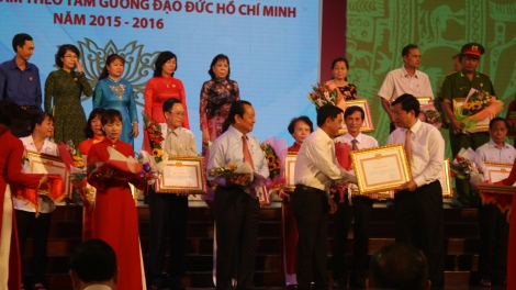 Khaw tin 19h harei 18/5 saong 6h30 harei 19/5