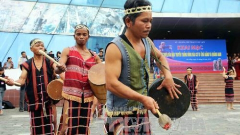 khau tin 10h30 saong 14h30 harei 30/3